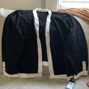 Black and White Tommy Hilfiger Sweater